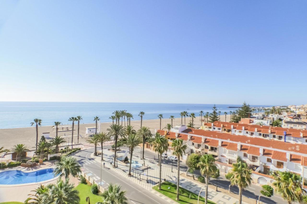 Ático Almería. Paseo marítimo Roquetas de Mar Exterior foto